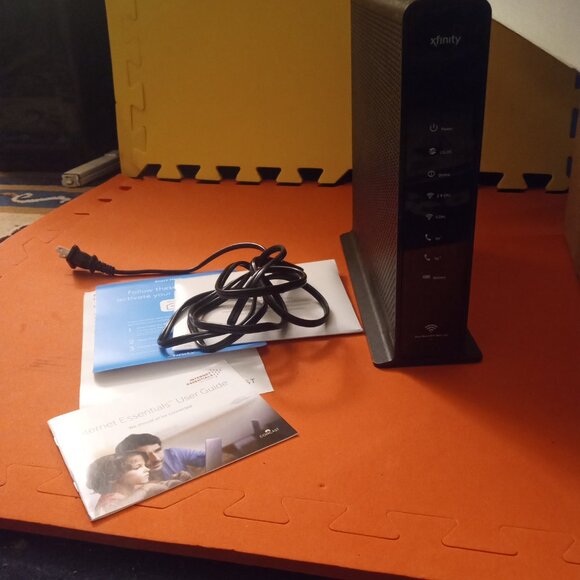 Comcast Xfinity Arris TG1682G XB3 DualBand Wifi Router 802.11AC Cable Modem - Picture 10 of 10